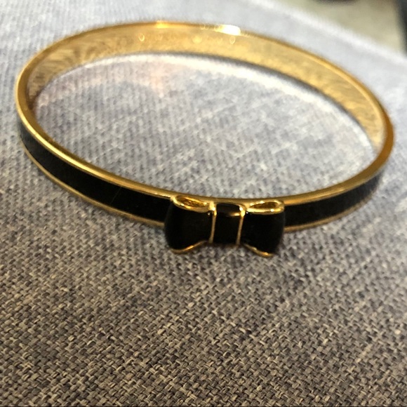 Kate Spade Black & Gold Take a Bow Bracelet - Picture 2 of 3